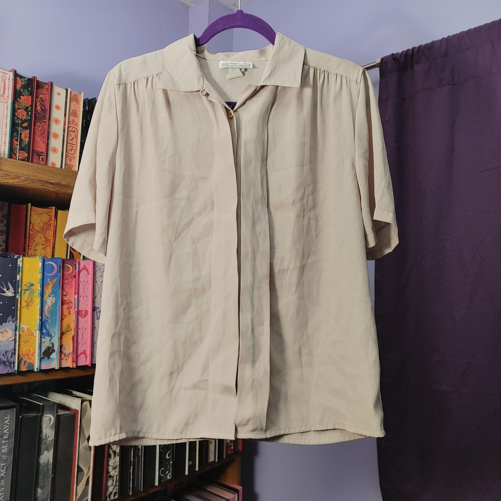 Vintage Petite Impressions Champagne Silky Blouse Size 10